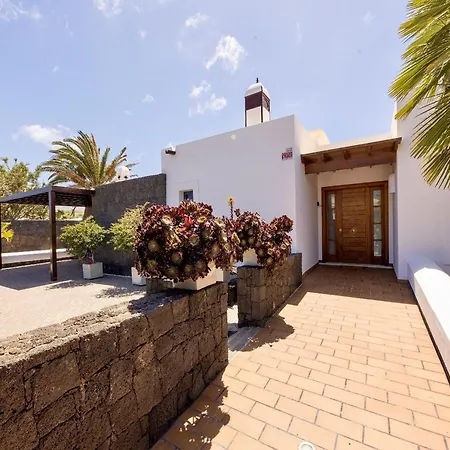 Private Pool In Playa Blanca, Cleaning Included بلايا بلانكا