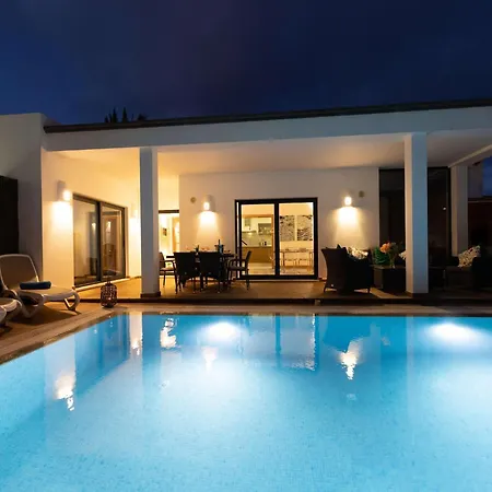 Сasa de vacaciones Private Pool In Playa Blanca, Cleaning Included