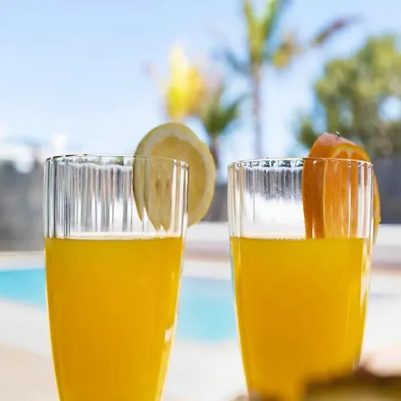 Private Pool In Playa Blanca, Cleaning Included 펜션 플라야블랑카